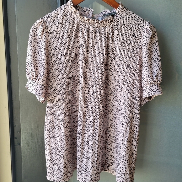 Adrianna Papell - Soft Pink Black Cheetah Stretch Ruffled Collar Top, Medium - Picture 2 of 12